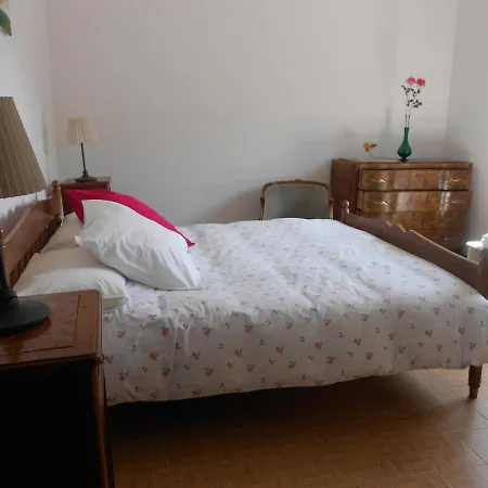 فندق مبيت وإفطار D&d Ponte Trebbia *